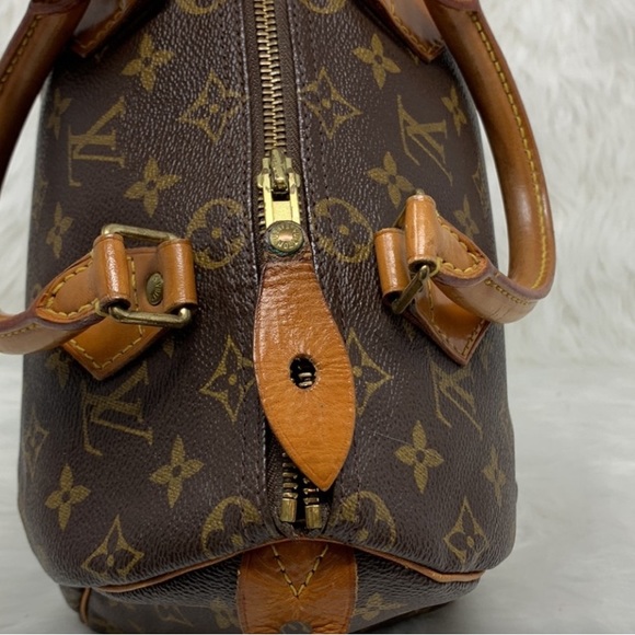 Authentic Louis Vuitton Monogram Speedy 25 Datecode: SP0031 - Picture 8 of 15